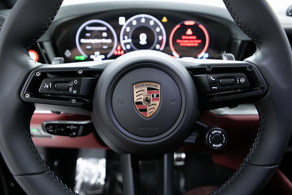 Thumbnail: 2026 Porsche Cayenne - 12