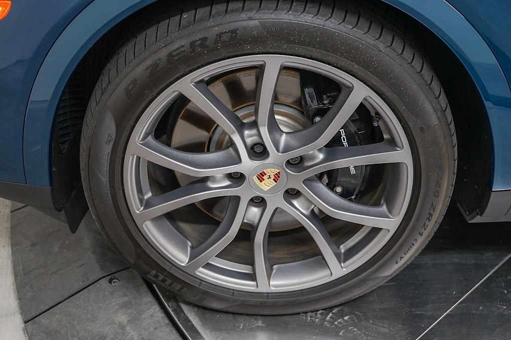 Thumbnail: 2024 Porsche Cayenne - 23
