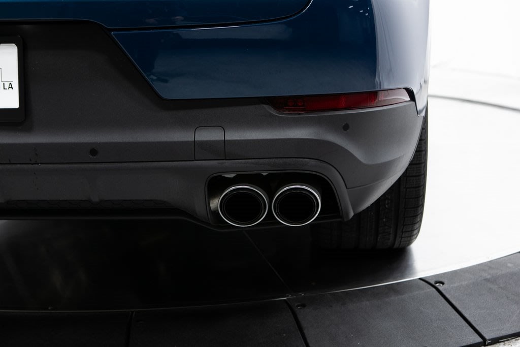 2024 Porsche Cayenne S 43