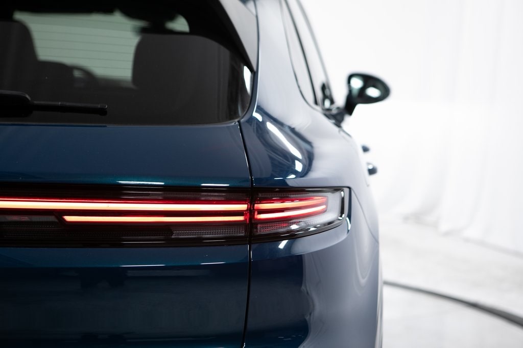 2024 Porsche Cayenne S 44