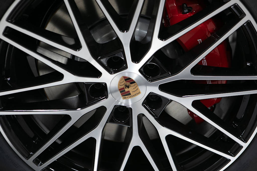 Thumbnail: 2026 Porsche Cayenne - 8