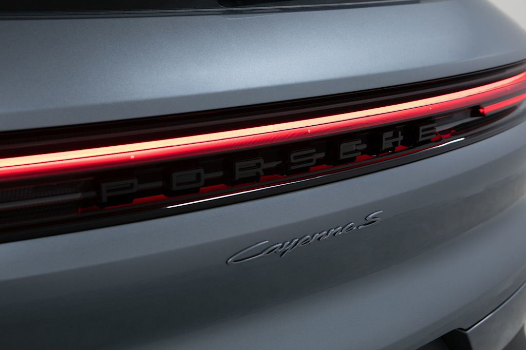 Thumbnail: 2026 Porsche Cayenne - 37