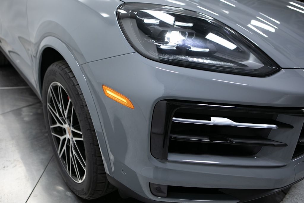 Thumbnail: 2026 Porsche Cayenne - 5