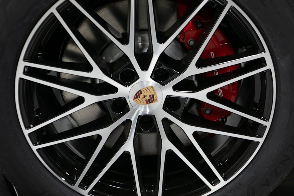 Thumbnail: 2026 Porsche Cayenne - 6