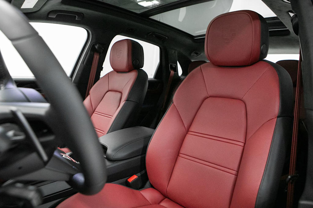 Thumbnail: 2026 Porsche Cayenne - 9
