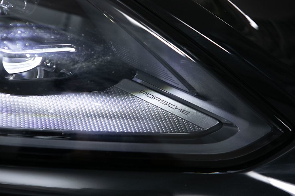 Thumbnail: 2026 Porsche Cayenne - 21
