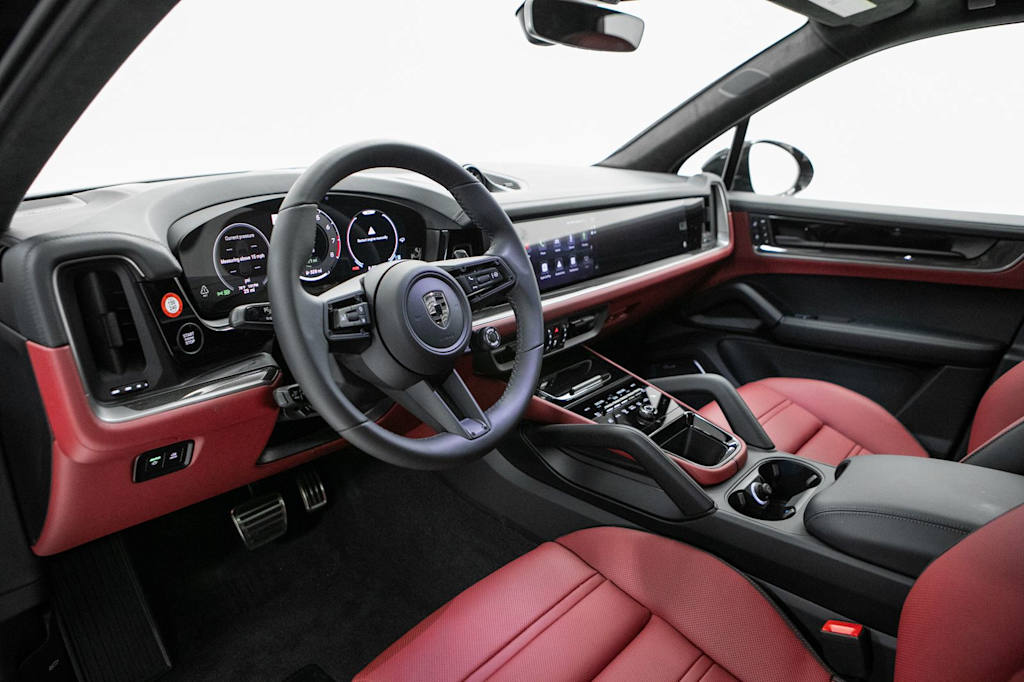 Thumbnail: 2026 Porsche Cayenne - 2