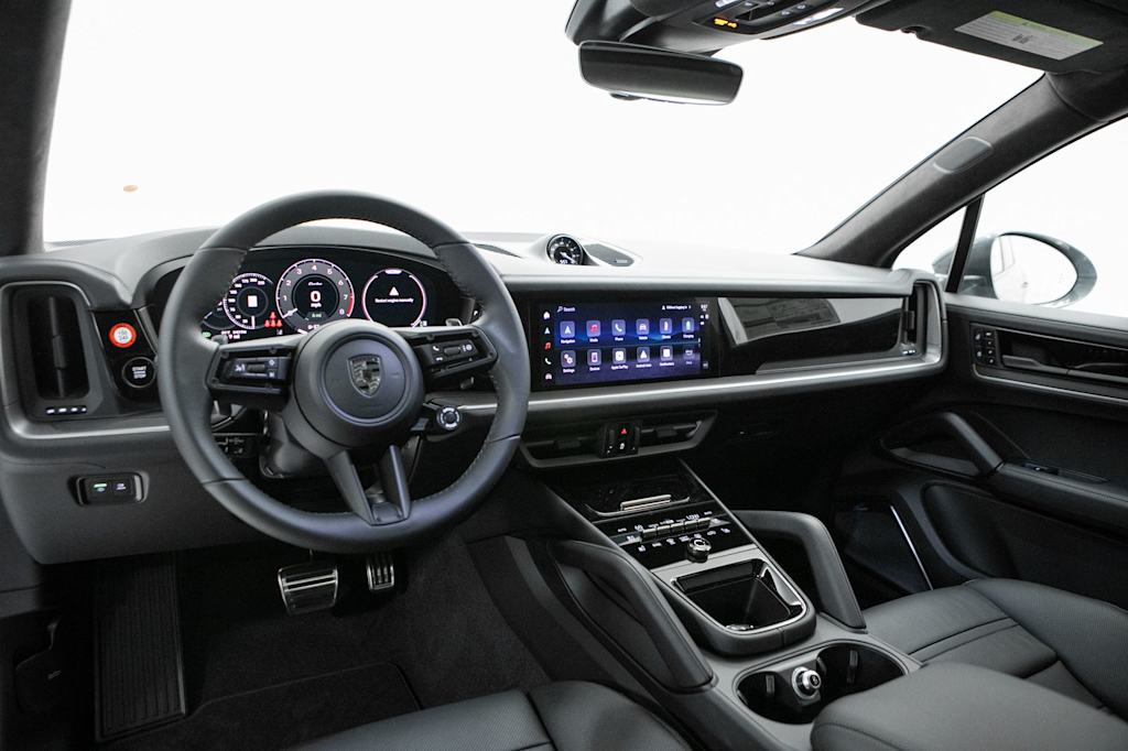 Thumbnail: 2026 Porsche Cayenne - 7