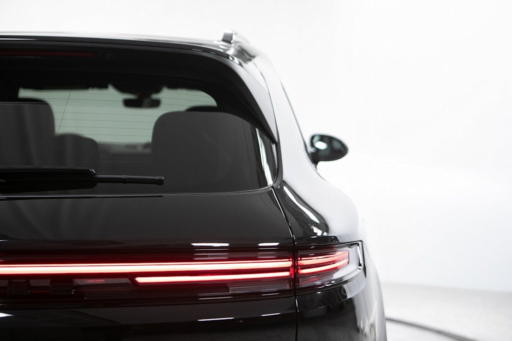Thumbnail: 2026 Porsche Cayenne - 39