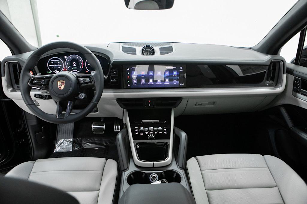 Thumbnail: 2026 Porsche Cayenne - 9