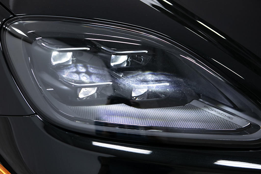 Thumbnail: 2026 Porsche Cayenne - 33