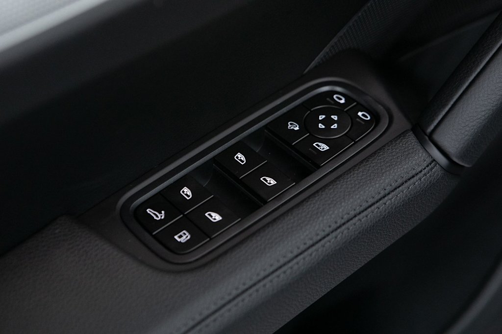 Thumbnail: 2026 Porsche Cayenne - 22