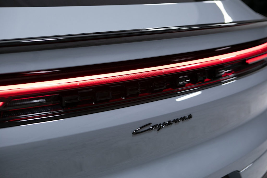 Thumbnail: 2026 Porsche Cayenne - 38