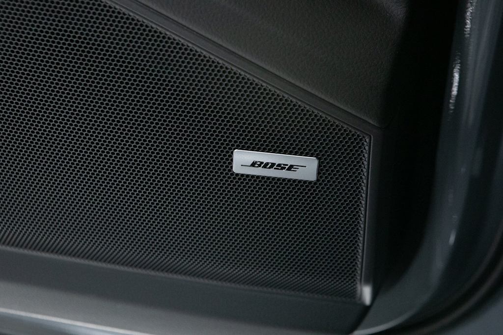 Thumbnail: 2026 Porsche Cayenne - 30