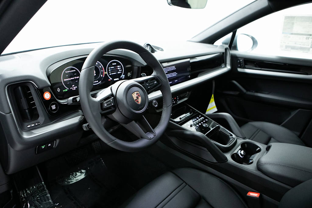 Thumbnail: 2026 Porsche Cayenne - 2