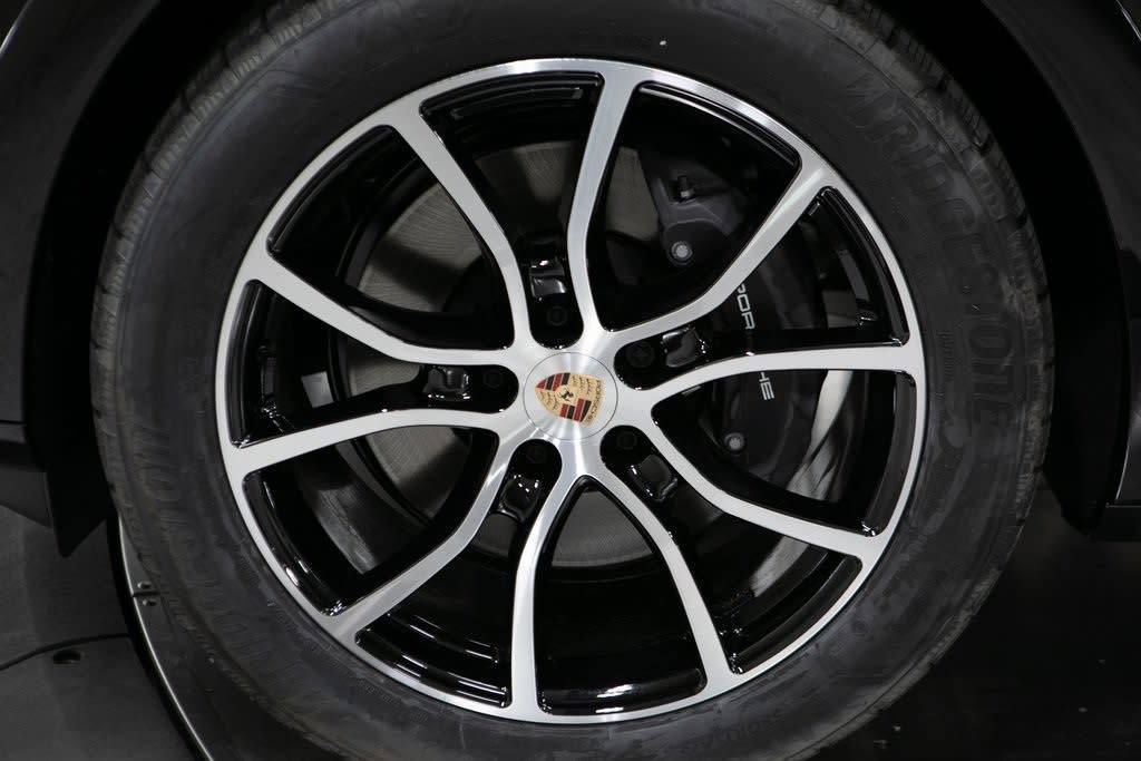 Thumbnail: 2026 Porsche Cayenne - 7