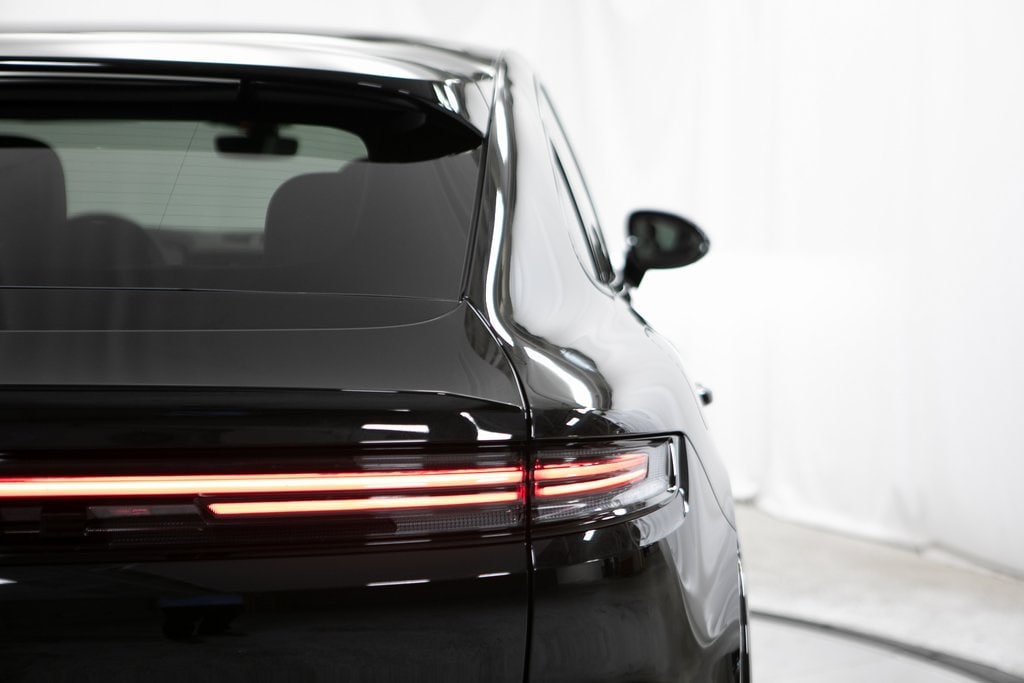 Thumbnail: 2026 Porsche Cayenne - 40