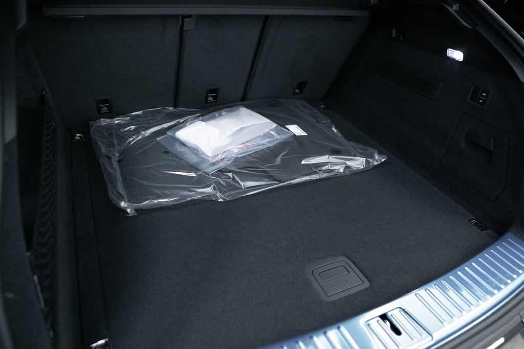 Thumbnail: 2026 Porsche Cayenne - 33