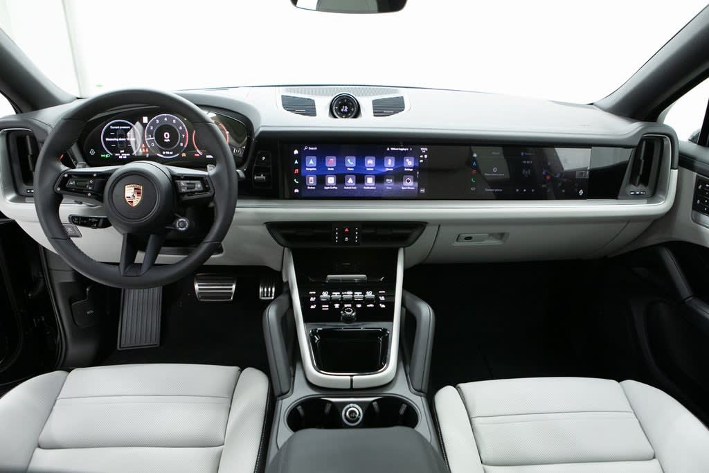 Thumbnail: 2026 Porsche Cayenne - 8