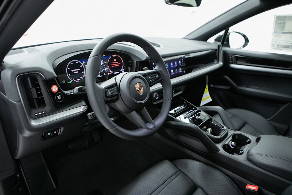 Thumbnail: 2026 Porsche Cayenne - 2