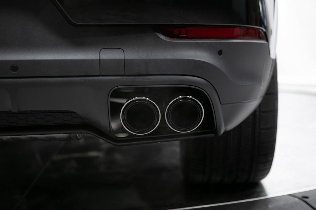 Thumbnail: 2026 Porsche Cayenne - 38