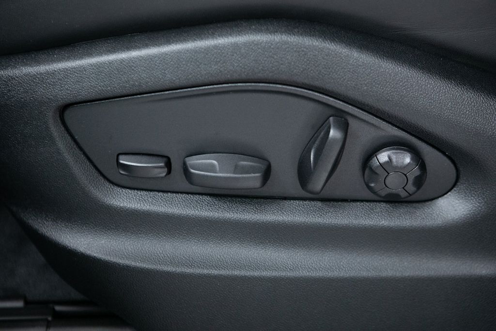 Thumbnail: 2026 Porsche Cayenne - 21