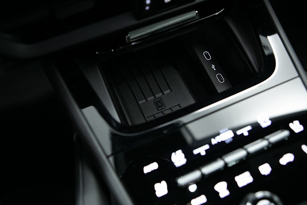 Thumbnail: 2026 Porsche Cayenne - 26