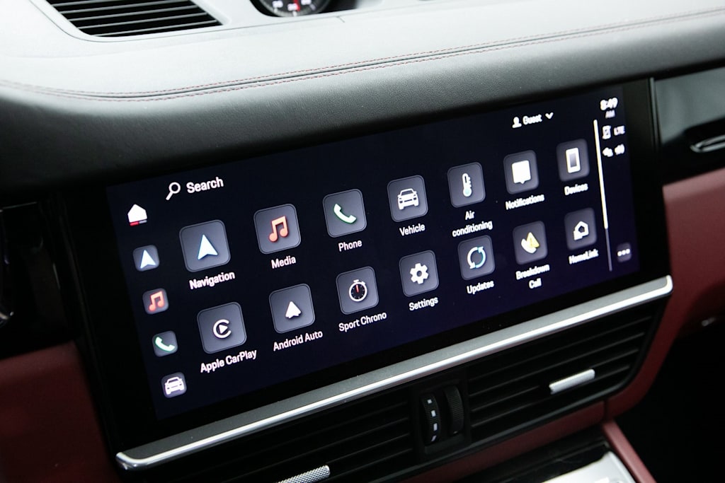 Thumbnail: 2022 Porsche Cayenne - 14