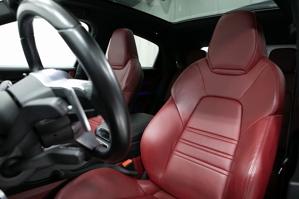 Thumbnail: 2022 Porsche Cayenne - 10