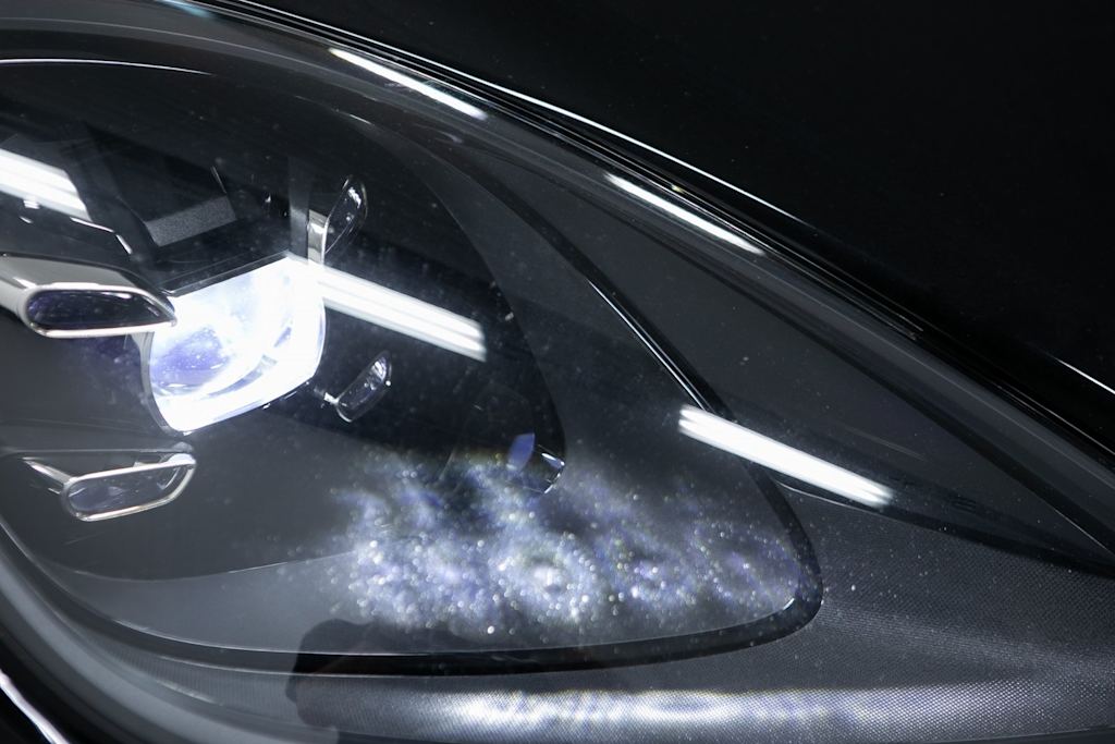 Thumbnail: 2022 Porsche Cayenne - 16