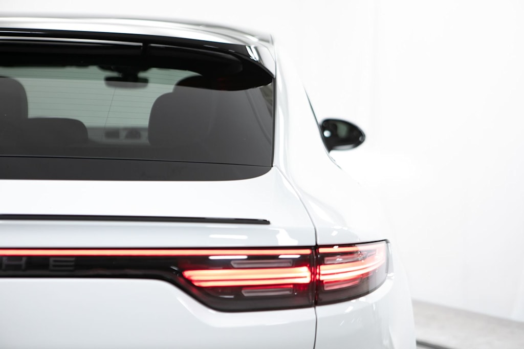 Thumbnail: 2023 Porsche Cayenne - 26