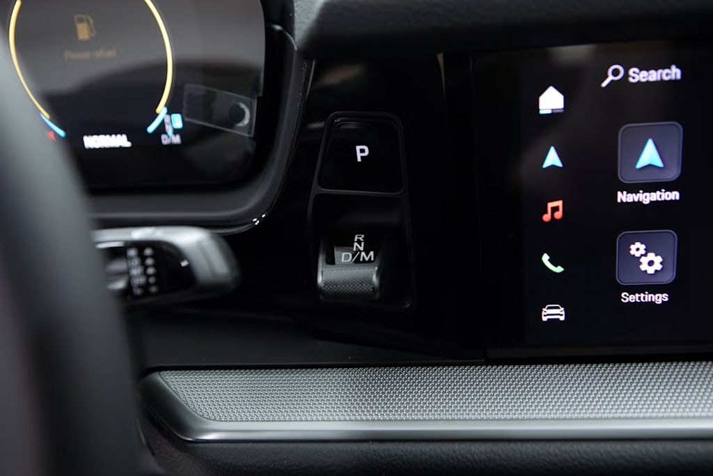 Thumbnail: 2025 Porsche Cayenne - 15