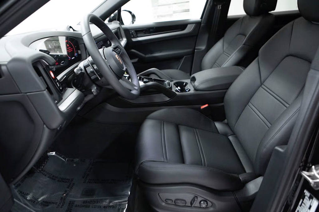 Thumbnail: 2026 Porsche Cayenne - 11