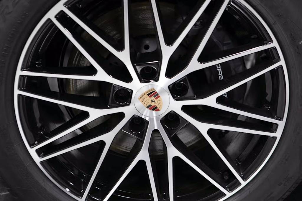 Thumbnail: 2026 Porsche Cayenne - 8