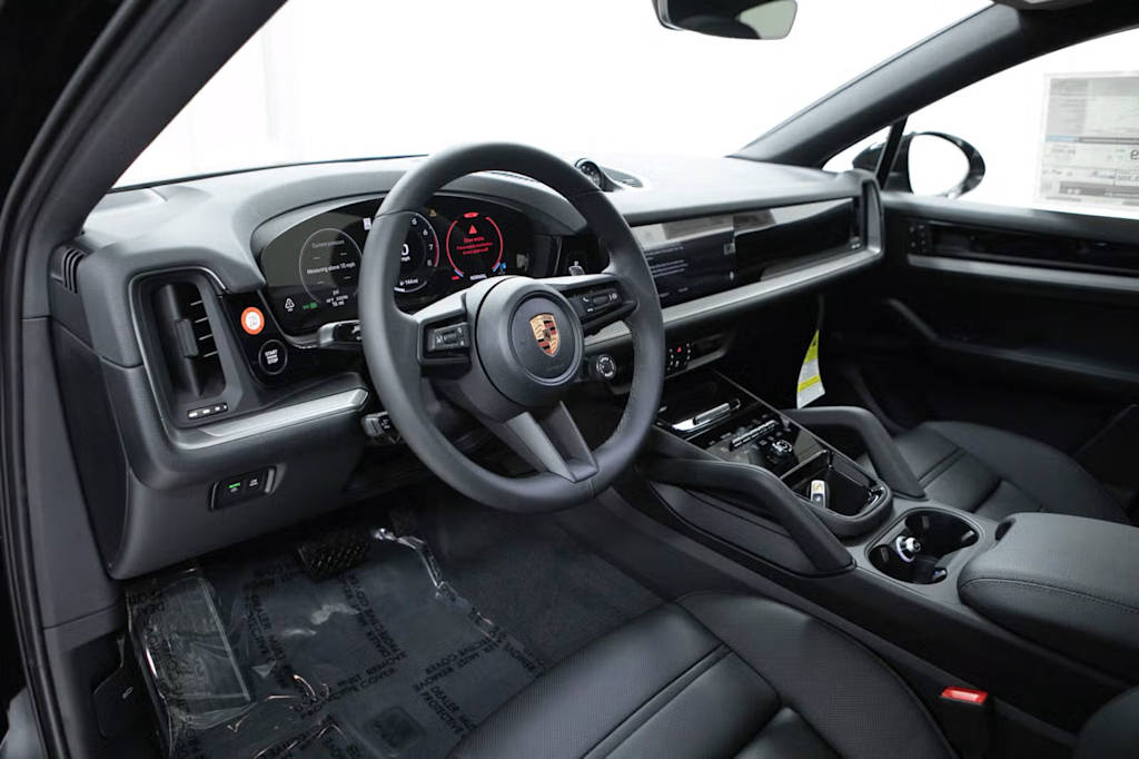 Thumbnail: 2026 Porsche Cayenne - 2