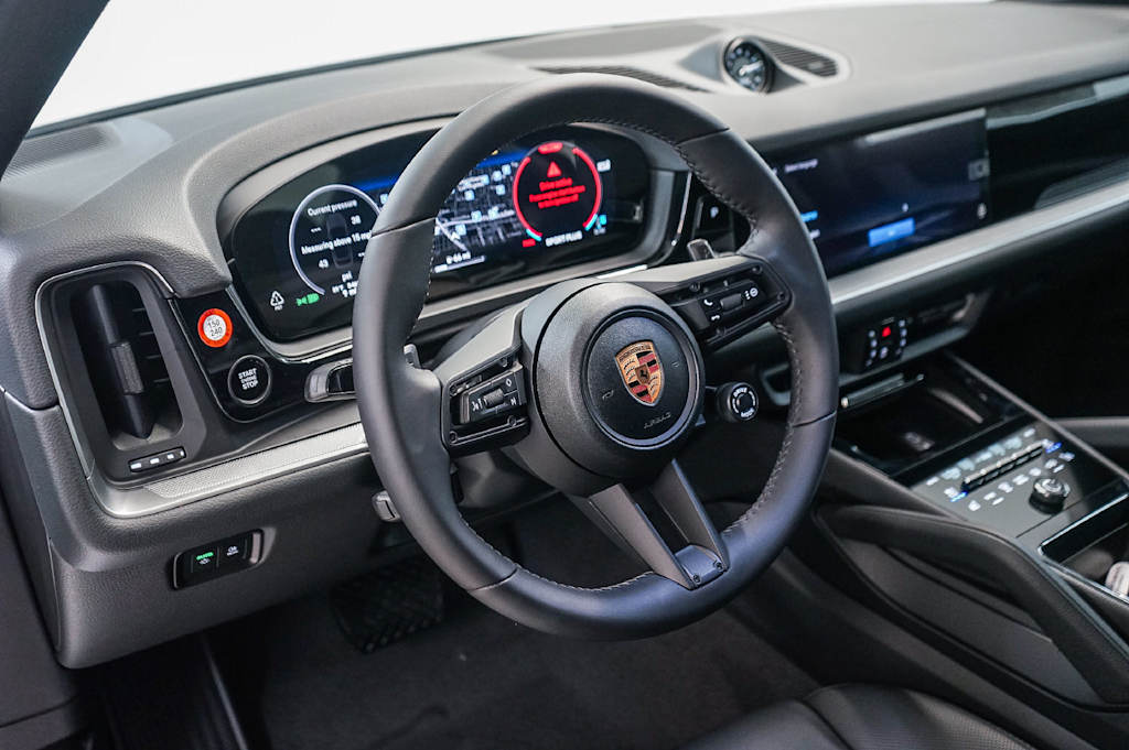 Thumbnail: 2026 Porsche Cayenne - 2