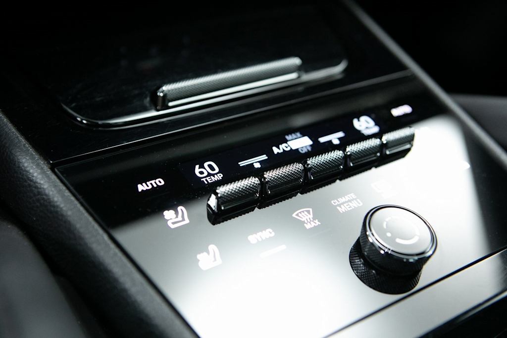 Thumbnail: 2024 Porsche Cayenne - 26