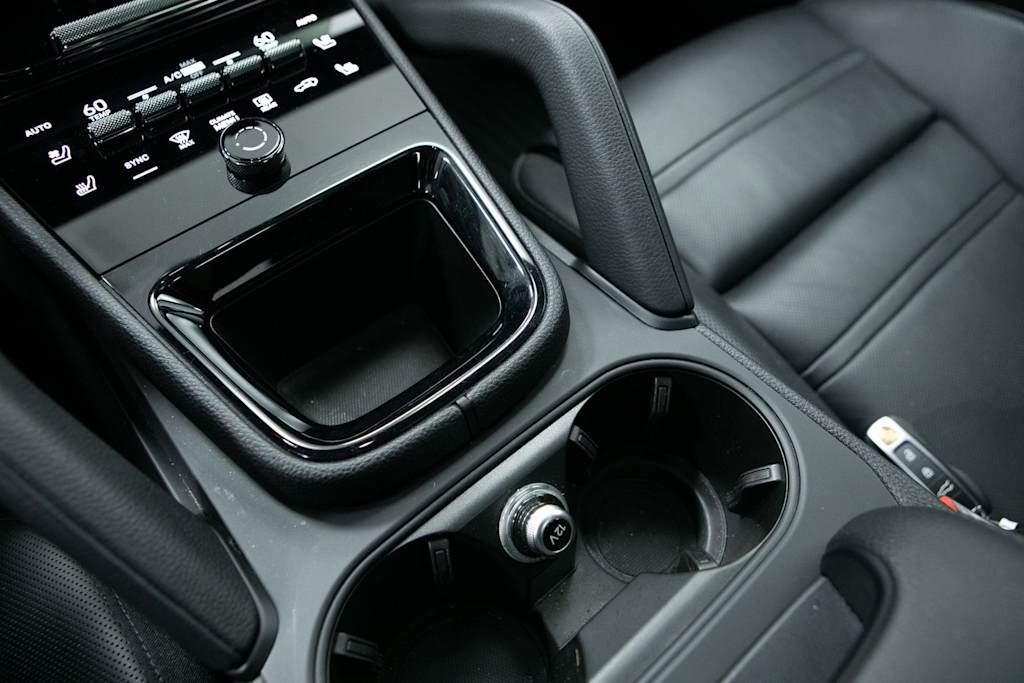 Thumbnail: 2024 Porsche Cayenne - 27