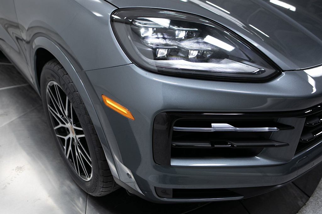 Thumbnail: 2026 Porsche Cayenne - 5