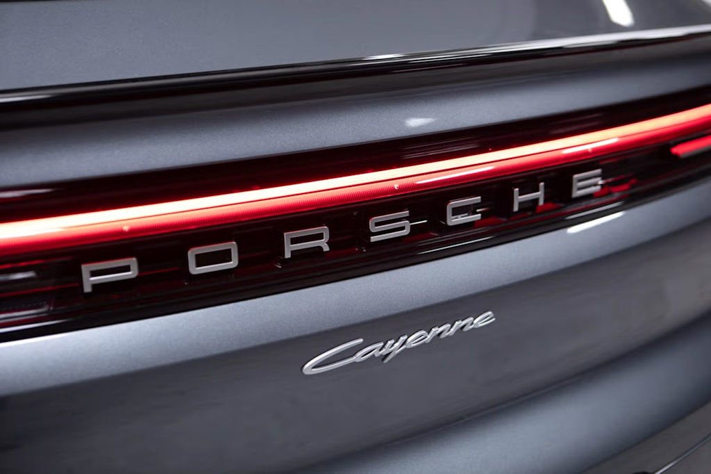 Thumbnail: 2026 Porsche Cayenne - 23