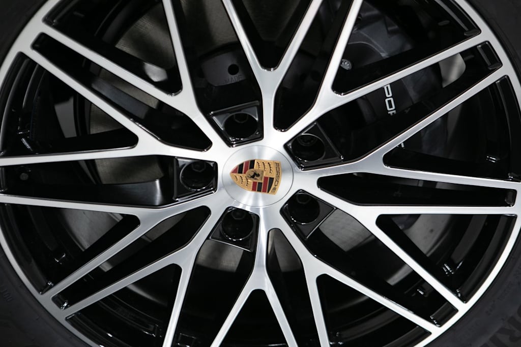 Thumbnail: 2026 Porsche Cayenne - 6