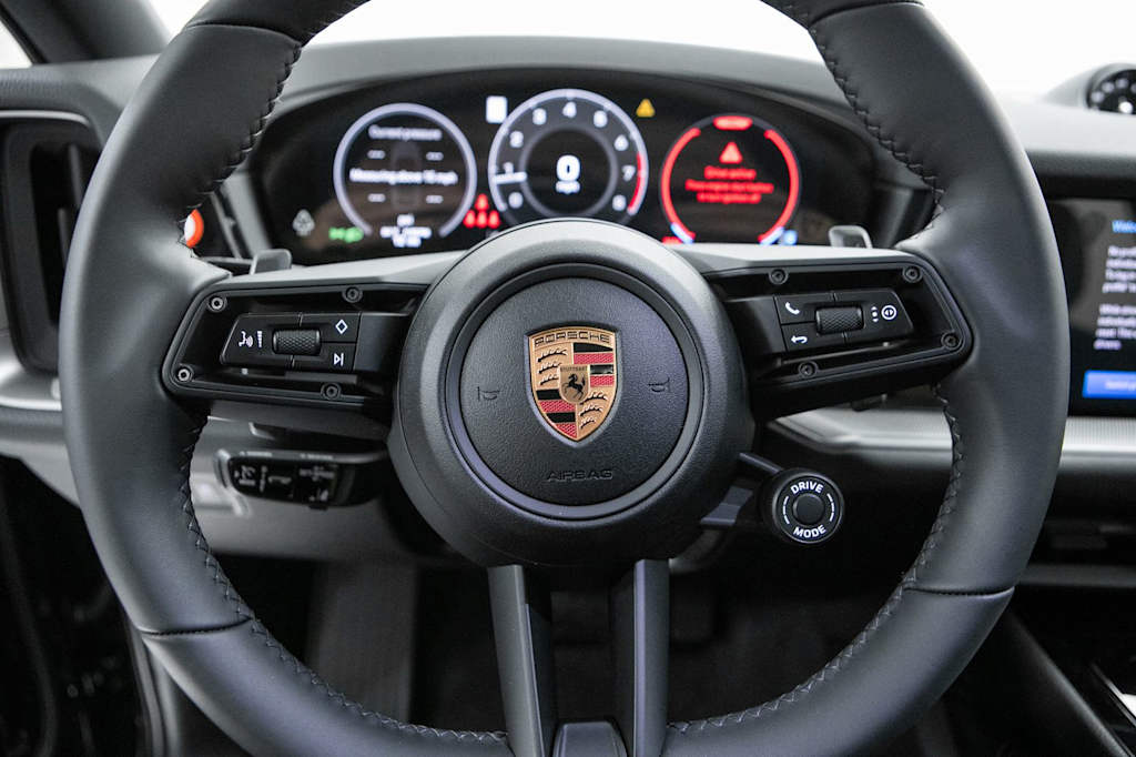 Thumbnail: 2026 Porsche Cayenne - 11