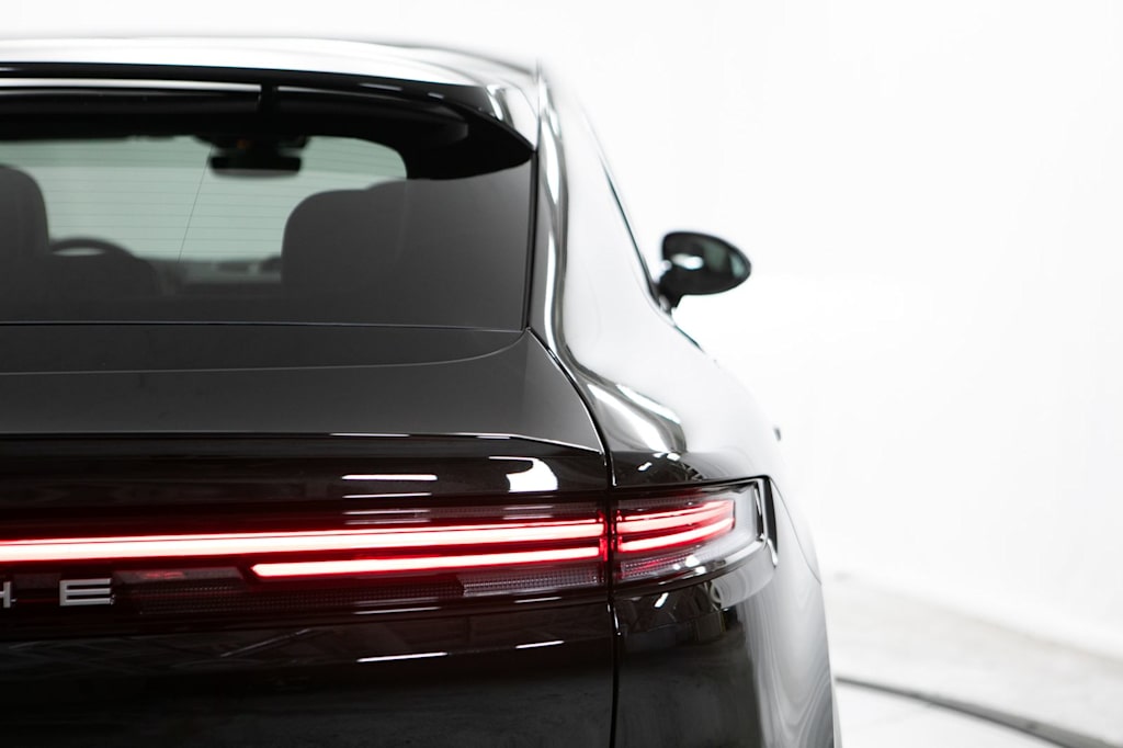 Thumbnail: 2026 Porsche Cayenne - 26