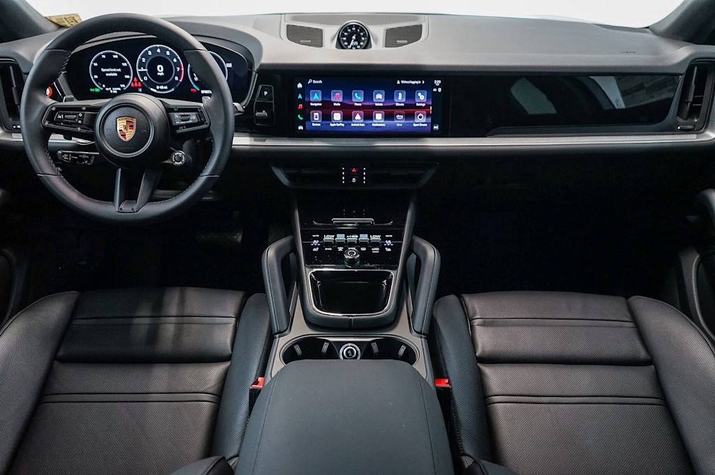 Thumbnail: 2026 Porsche Cayenne - 10