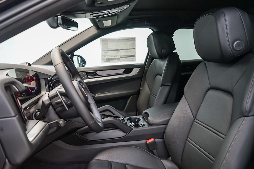 Thumbnail: 2026 Porsche Cayenne - 27