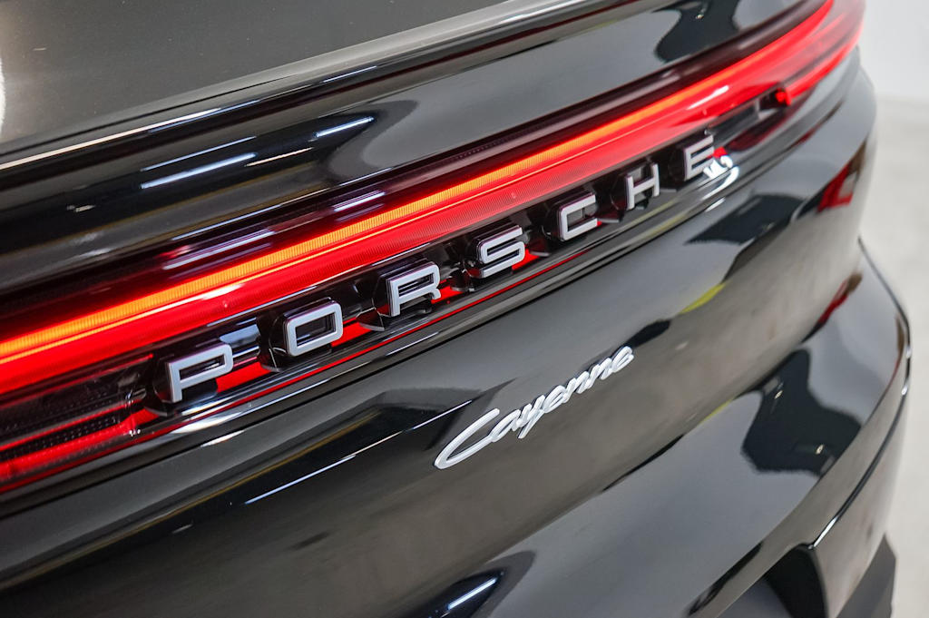 Thumbnail: 2026 Porsche Cayenne - 7