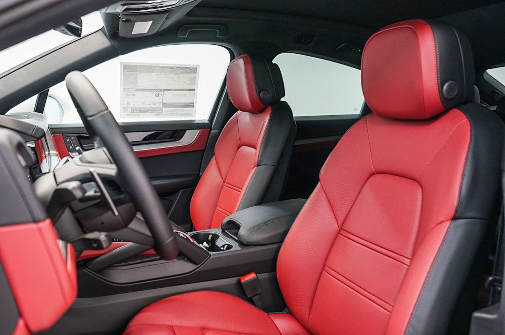 Thumbnail: 2026 Porsche Cayenne - 11