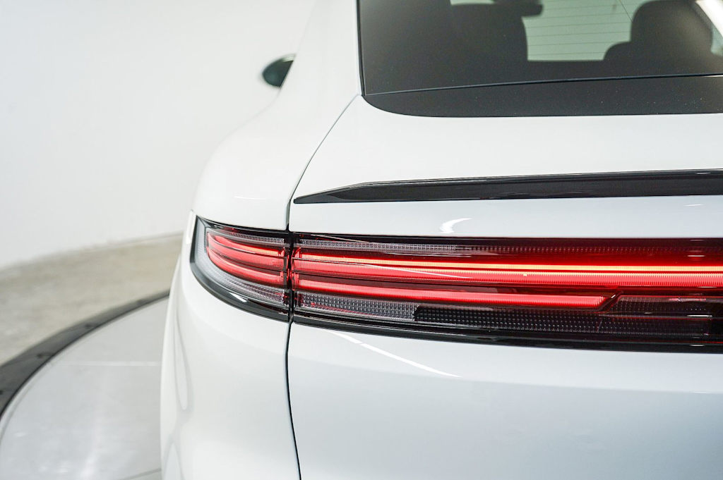 Thumbnail: 2026 Porsche Cayenne - 7