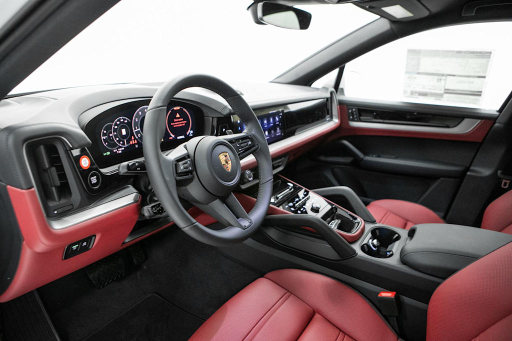 Thumbnail: 2026 Porsche Cayenne - 2