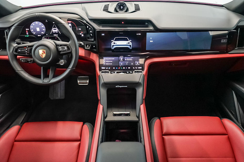 Thumbnail: 2026 Porsche Cayenne - 7